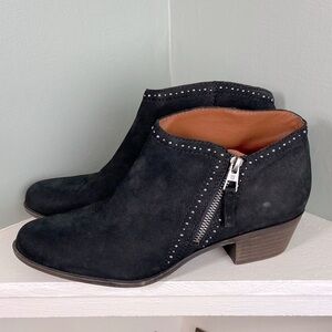 Lucky Brand Benna Black Leather Ankle Boots Booties Studded Size 10 Zip Western